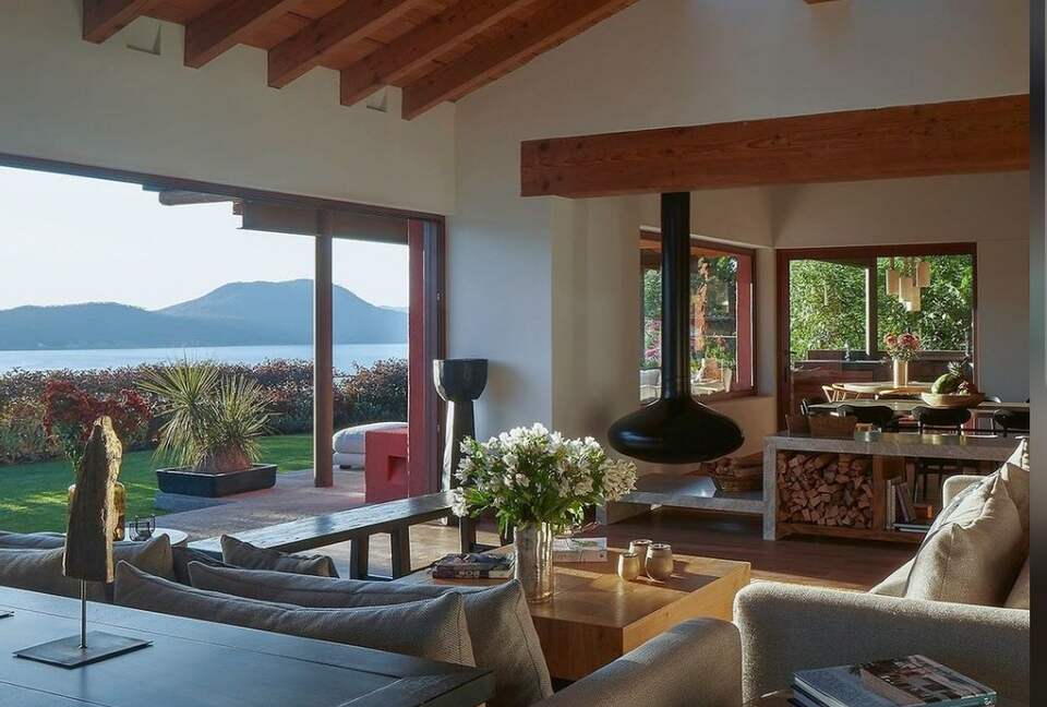 Beautiful New House With Lake Views - Valle de Bravo, Mexico