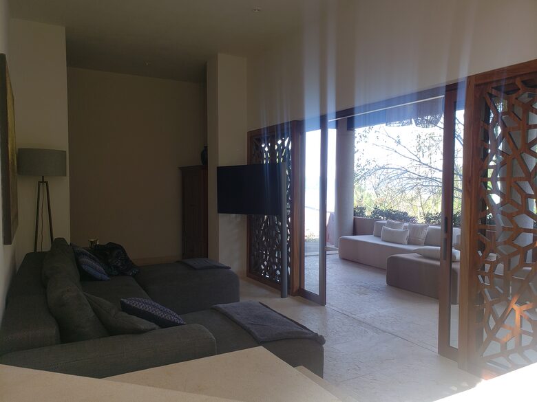Beautiful New House With Lake Views - Valle de Bravo, Mexico