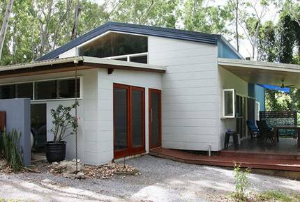 Oak Beach Dreaming - Port Douglas, Australia
