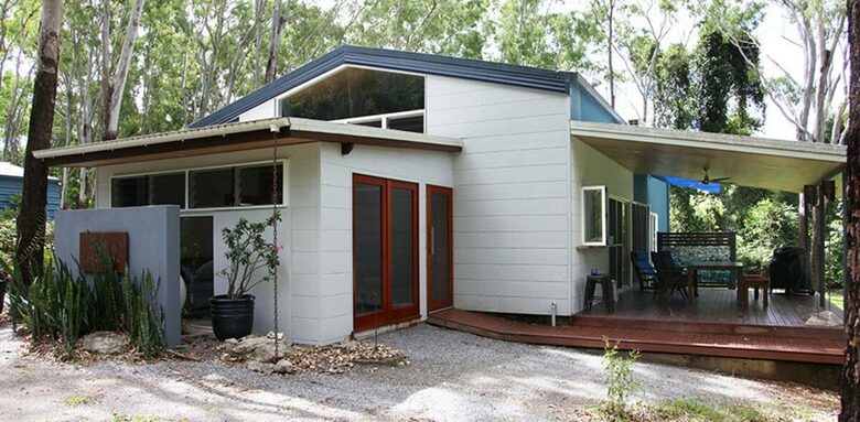Oak Beach Dreaming - Port Douglas, Australia