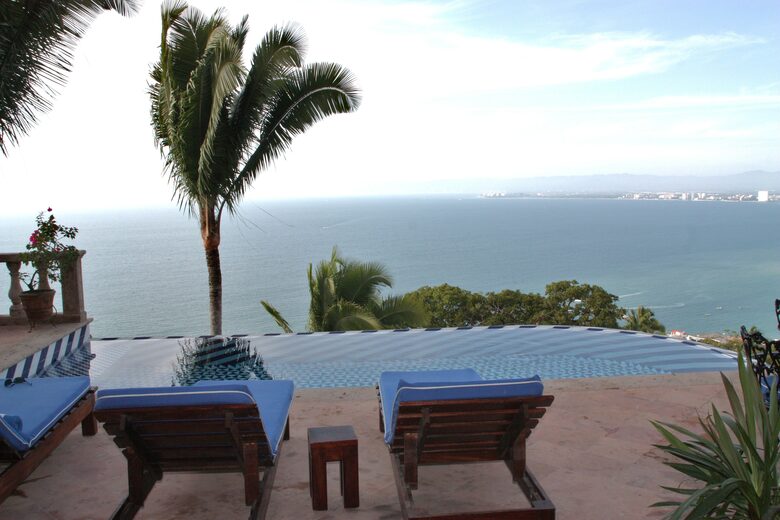 Puerto Vallarta Sweeping Views - Puerto Vallarta, Mexico