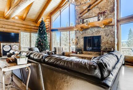 Six Bedroom Luxurious Chalet | With Hot Tub and  Stunning Views! - Breckenridge, Colorado