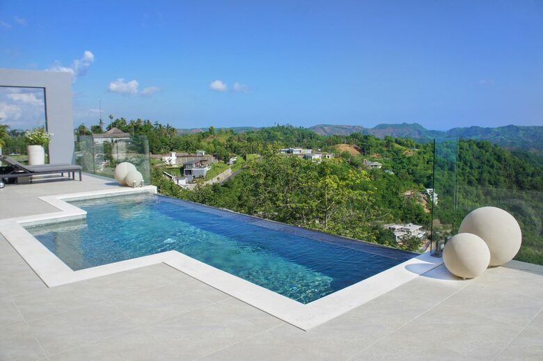 Villa Di Awan ("Villa in the Clouds") - Lombok, Indonesia