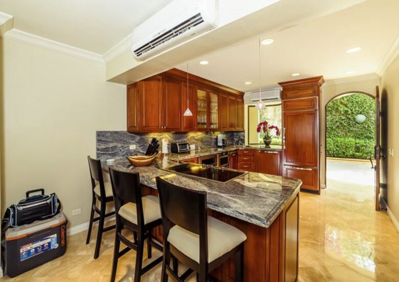 The Palms Residence Club at Playa Flamingo - Playa Flamingo, Costa Rica