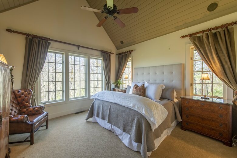 Stunning Mountain Home with Spectacular Views - Lake Toxaway, North Carolina