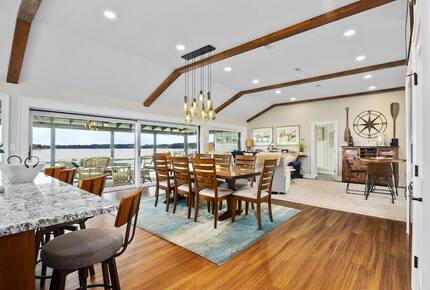 Breathtaking waterfront home on the Chester River - Chestertown, Maryland