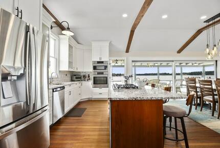 Breathtaking waterfront home on the Chester River - Chestertown, Maryland