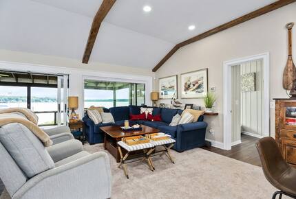 Breathtaking waterfront home on the Chester River - Chestertown, Maryland