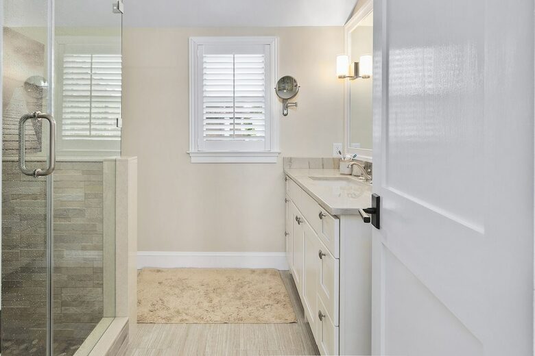 Breathtaking waterfront home on the Chester River - Chestertown, Maryland