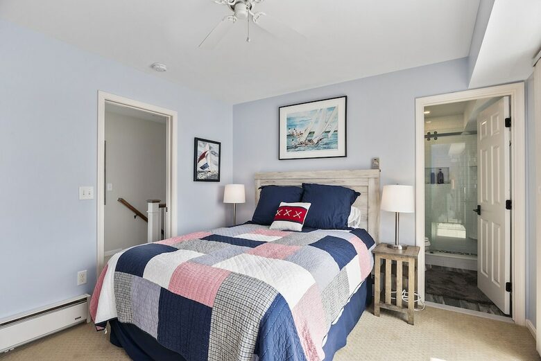 Breathtaking waterfront home on the Chester River - Chestertown, Maryland