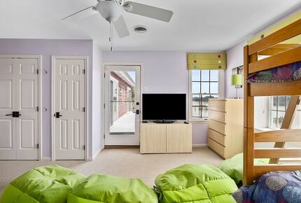 Breathtaking waterfront home on the Chester River - Chestertown, Maryland