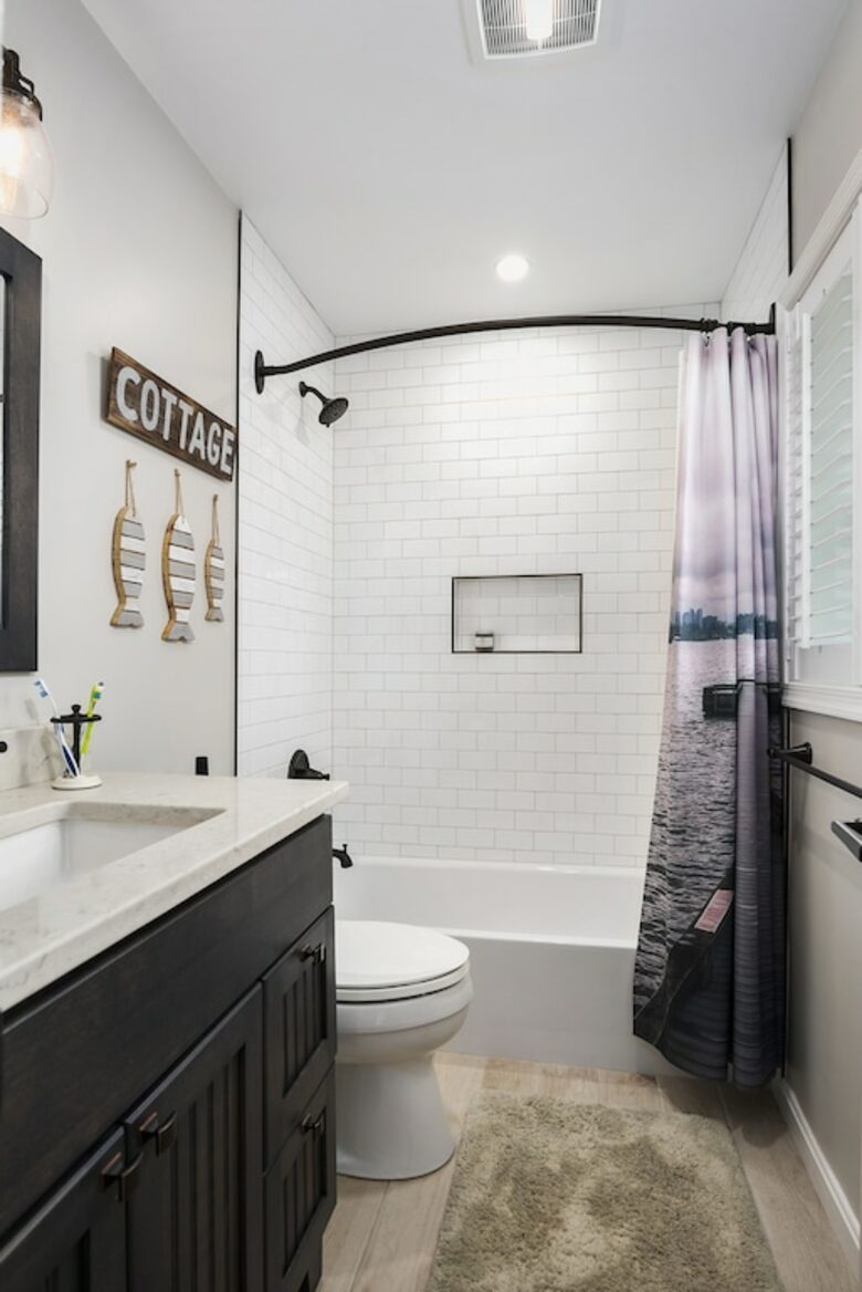 Breathtaking waterfront home on the Chester River - Chestertown, Maryland