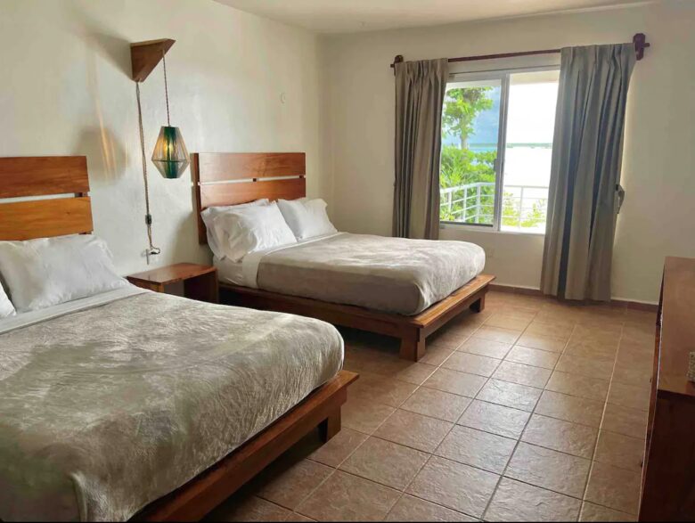 Bacalar Lagoon Waterfront Getaway - Bacalar, Mexico