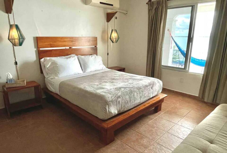 Bacalar Lagoon Waterfront Getaway - Bacalar, Mexico