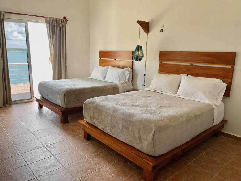 Bacalar Lagoon Waterfront Getaway - Bacalar, Mexico