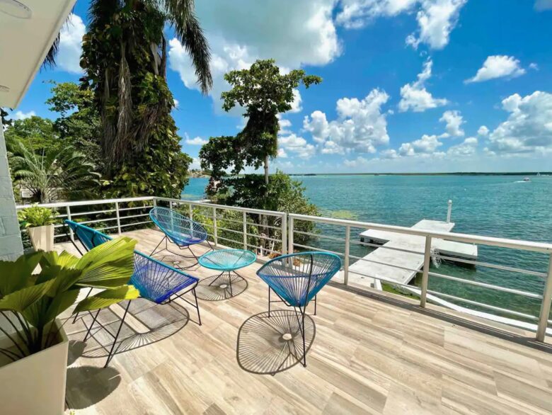 Bacalar Lagoon Waterfront Getaway - Bacalar, Mexico