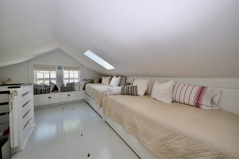 Stunning Nantucket Town Modern Bungalow - Nantucket, Massachusetts