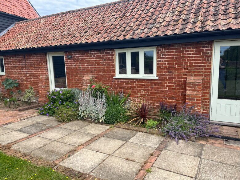 Stone Barns - Blaxhall, United Kingdom