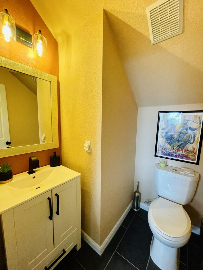 Cozy Austin Family Home - Austin, Texas