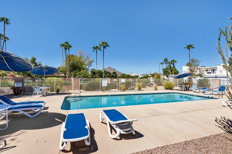 Perfect Old Town 3-Bedroom Townhome - Scottsdale, Arizona
