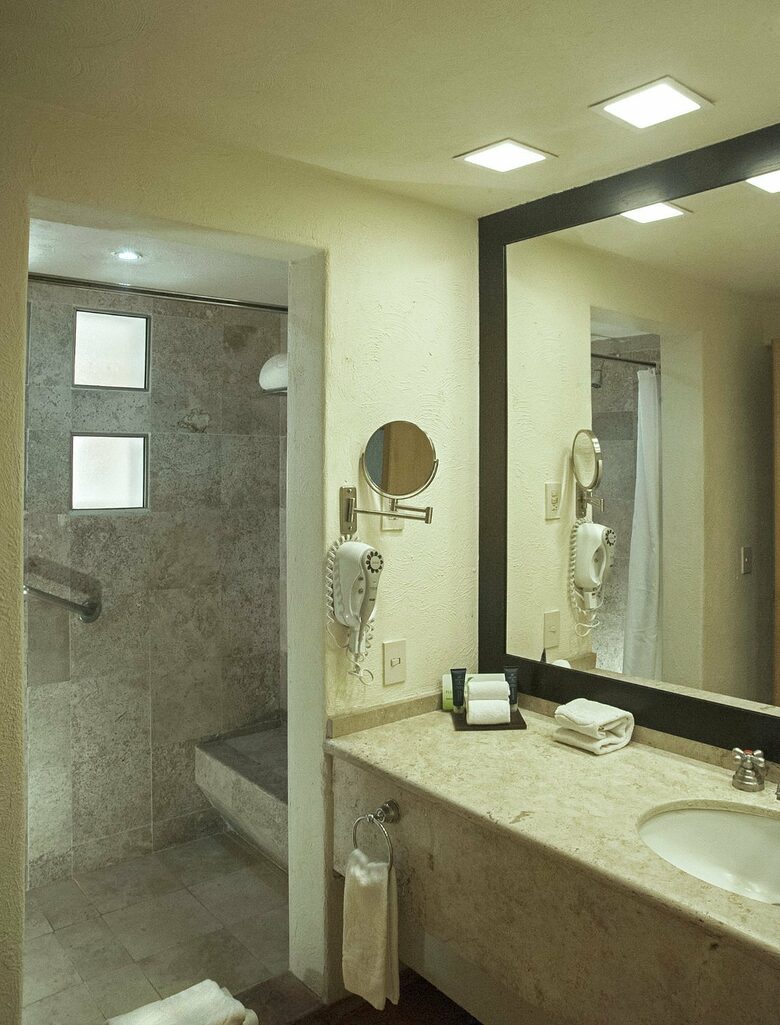 Club Regina | Cabo San Lucas - Cabo San Lucas, Mexico