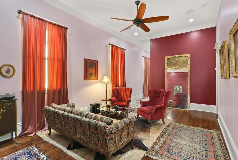 Classic NOLA House Minutes to The French Quarter - New Orleans, Louisiana