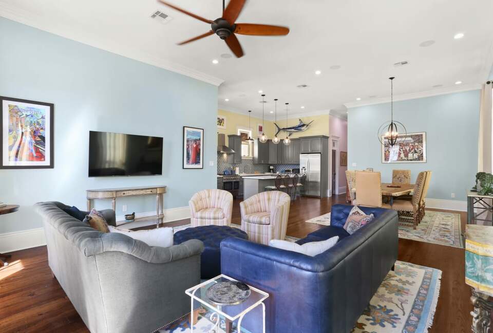 Classic NOLA House Minutes to The French Quarter - New Orleans, Louisiana