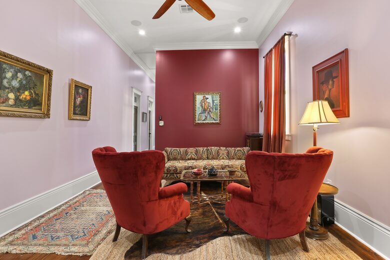 Classic NOLA House Minutes to The French Quarter - New Orleans, Louisiana