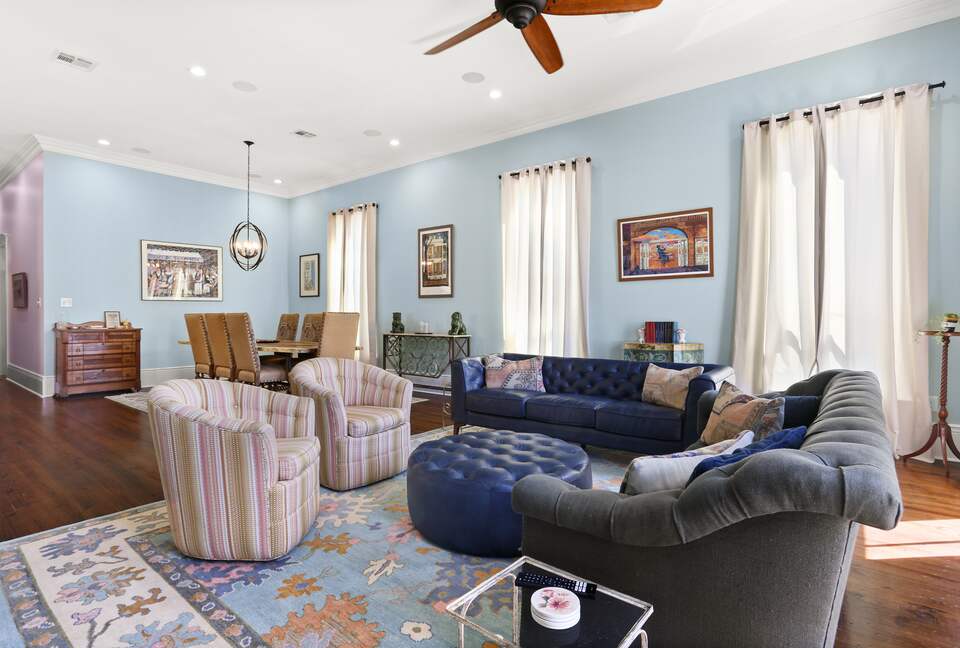 Classic NOLA House Minutes to The French Quarter - New Orleans, Louisiana