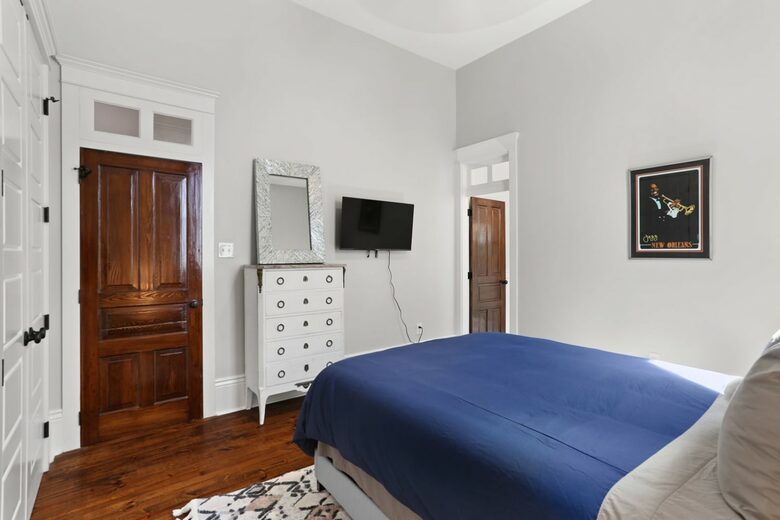 Classic NOLA House Minutes to The French Quarter - New Orleans, Louisiana