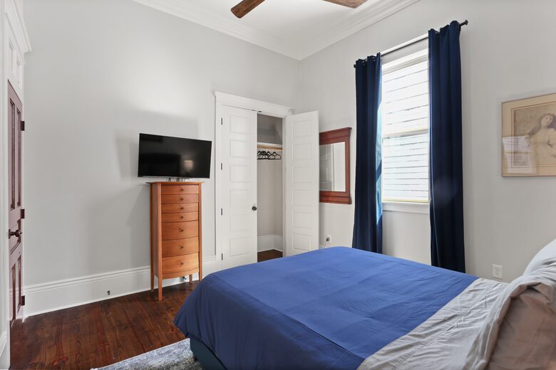 Classic NOLA House Minutes to The French Quarter - New Orleans, Louisiana