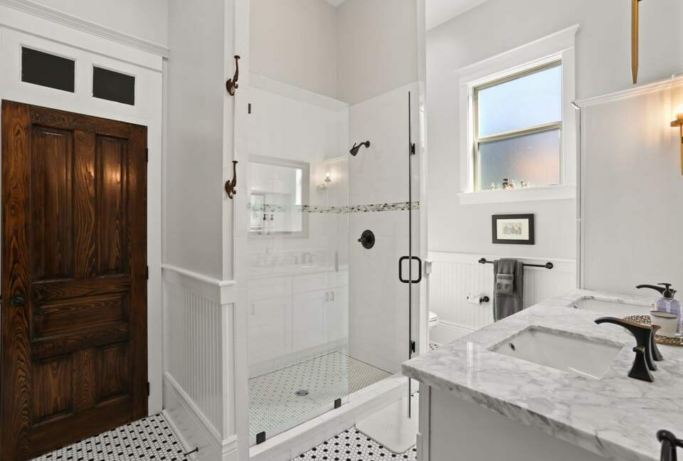 Classic NOLA House Minutes to The French Quarter - New Orleans, Louisiana