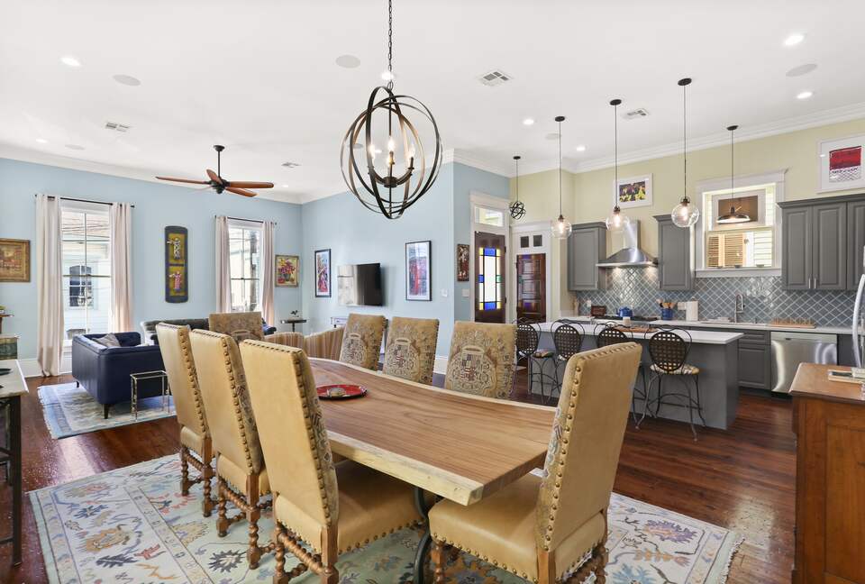 Classic NOLA House Minutes to The French Quarter - New Orleans, Louisiana