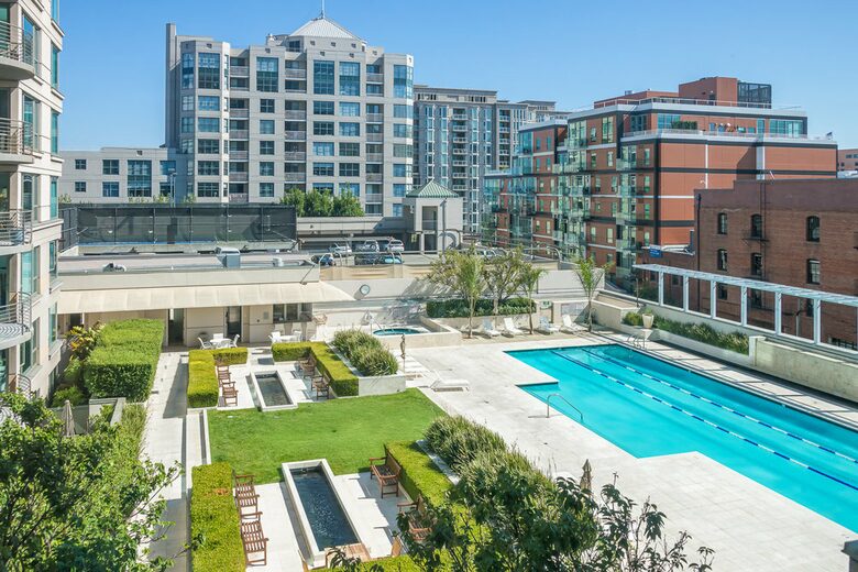 San Francisco Waterfront Residence With Bay Views! - San Francisco, California