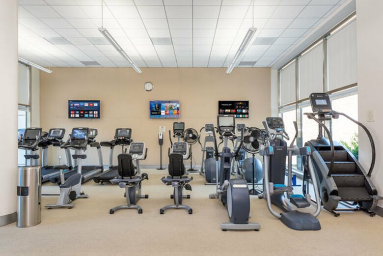 San Francisco Waterfront Residence With Bay Views! - San Francisco, California