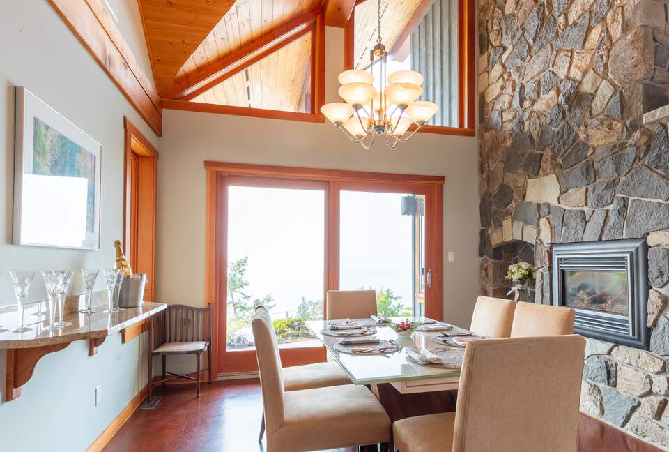 Worldclass ocean views and privacy in Beautiful British Columbia - Secret Cove, Canada