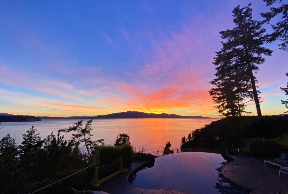 Worldclass ocean views and privacy in Beautiful British Columbia - Secret Cove, Canada