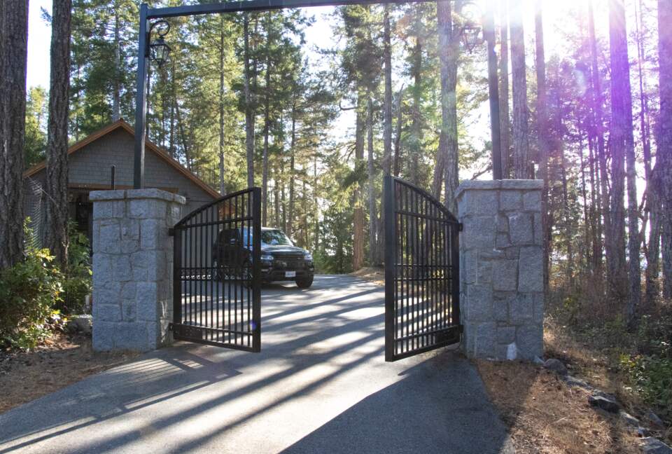 Worldclass ocean views and privacy in Beautiful British Columbia - Secret Cove, Canada