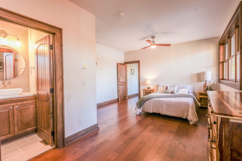 Bear Lake Reserve Mountain Estate - Tuckasegee, North Carolina