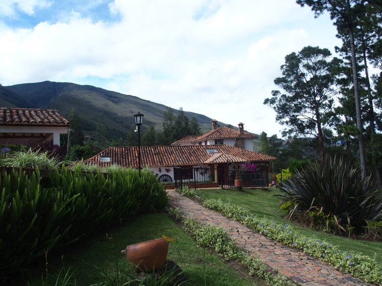 Villa Varu Colombian Luxe Estate - Villa de Leyva, Colombia