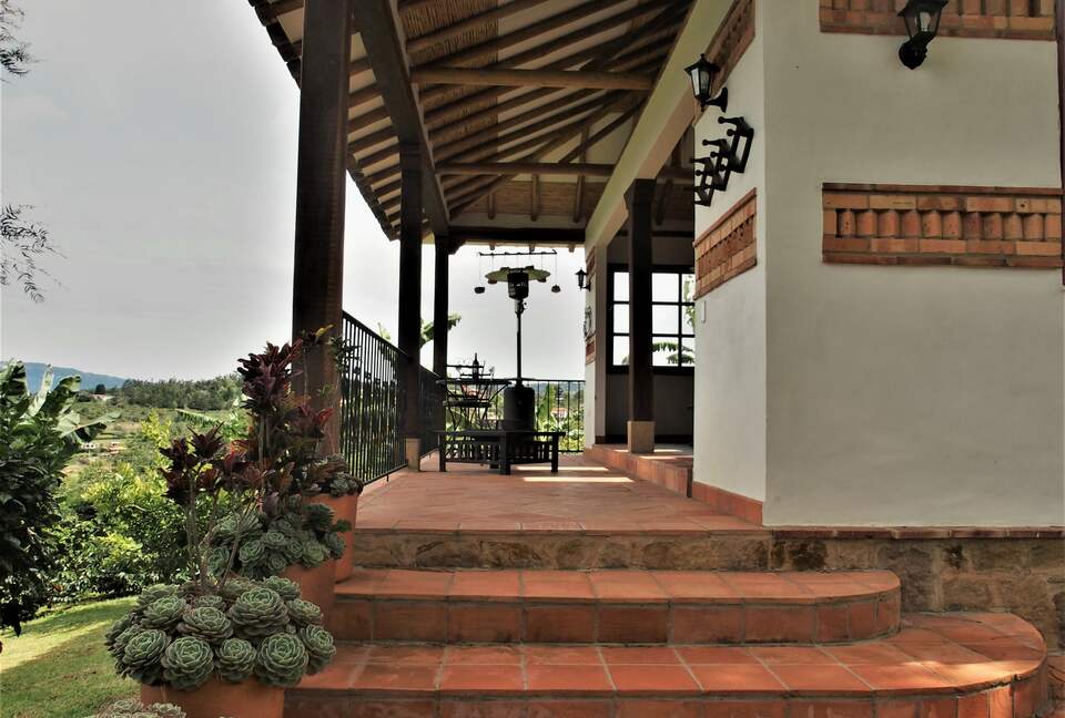Villa Varu Colombian Luxe Estate - Villa de Leyva, Colombia