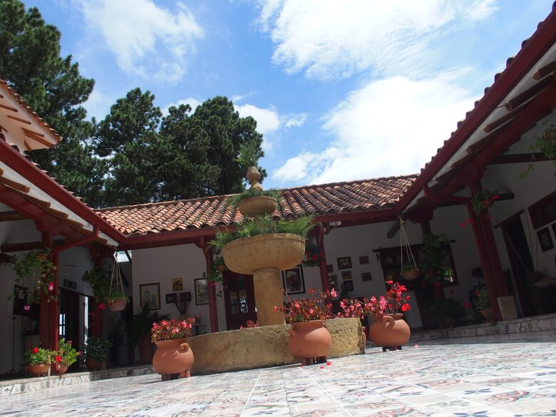 Villa Varu Colombian Luxe Estate - Villa de Leyva, Colombia