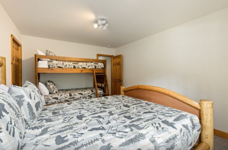 Picturesque Mountain Retreat - Breckenridge, Colorado