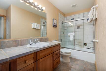 Picturesque Mountain Retreat - Breckenridge, Colorado