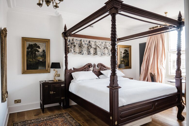 A Suite at The Crooked Swan - Crewkerne, United Kingdom