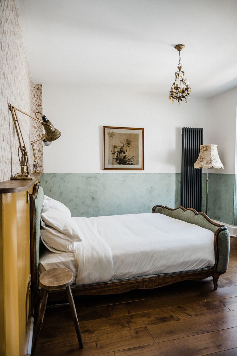 A Suite at The Crooked Swan - Crewkerne, United Kingdom