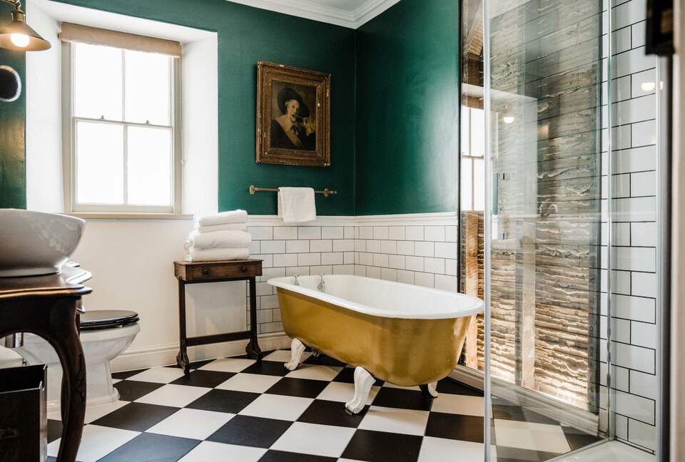 A Suite at The Crooked Swan - Crewkerne, United Kingdom