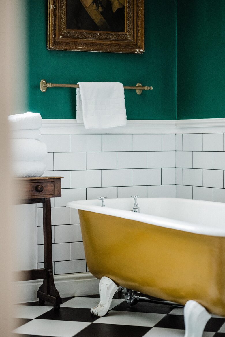 A Suite at The Crooked Swan - Crewkerne, United Kingdom