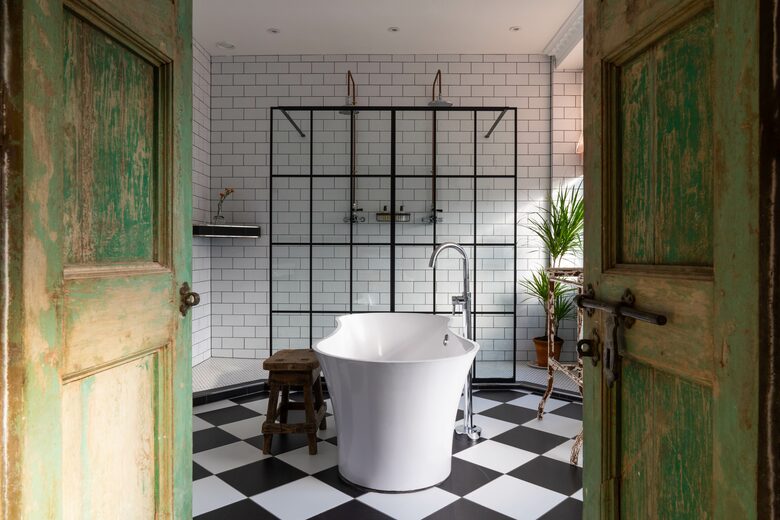 A Suite at The Crooked Swan - Crewkerne, United Kingdom