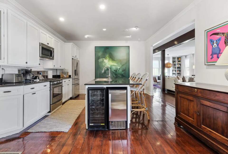 The Fine Art Estate - Walk to the French Quarter! - New Orleans, Louisiana